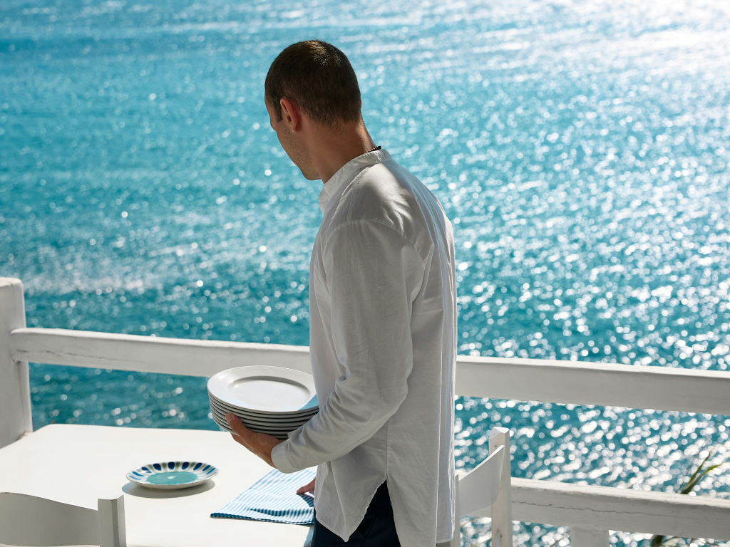 Mykonos Lolita, a Resort to Live