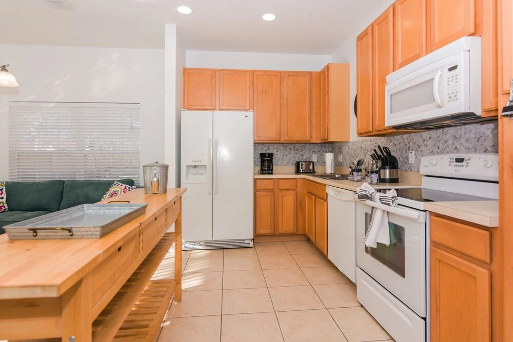 Trendy Townhome at Coral Cay CC2316