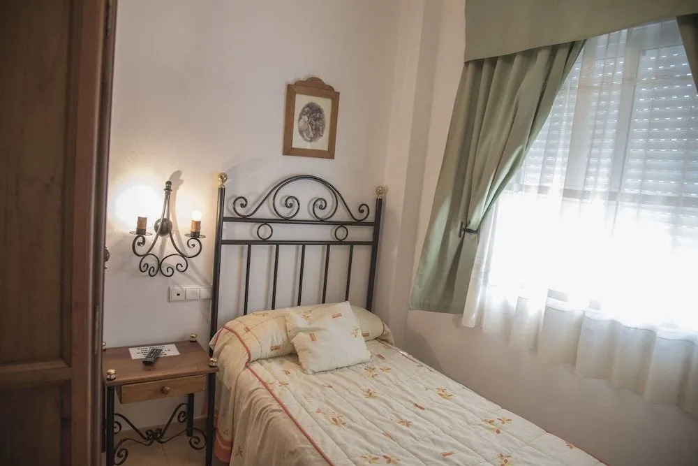 Hostal DP El Pilar
