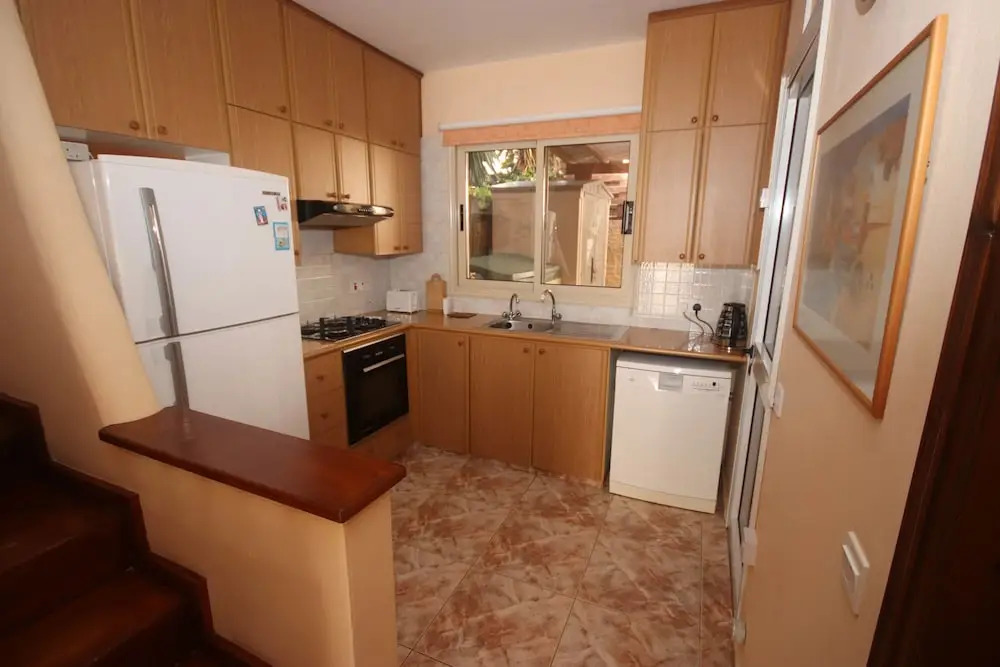 2 Bedroom House near Tombs of the Kings