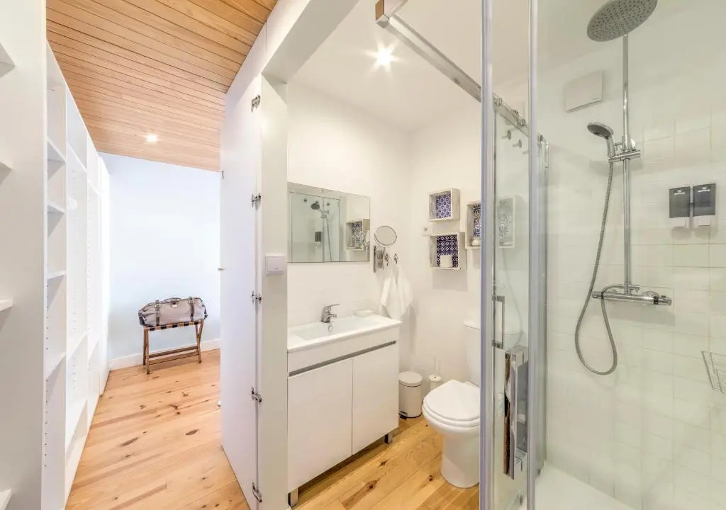 Look At Me - Serviced Lofts & Studios