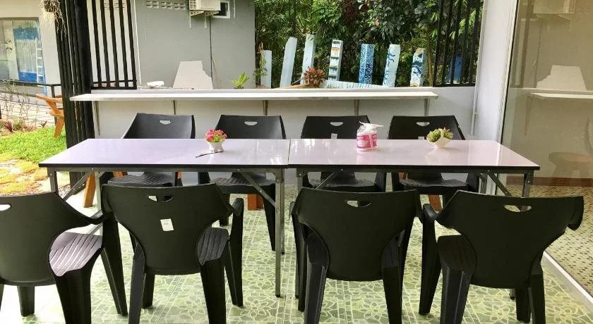 2L Hostel Koh Chang
