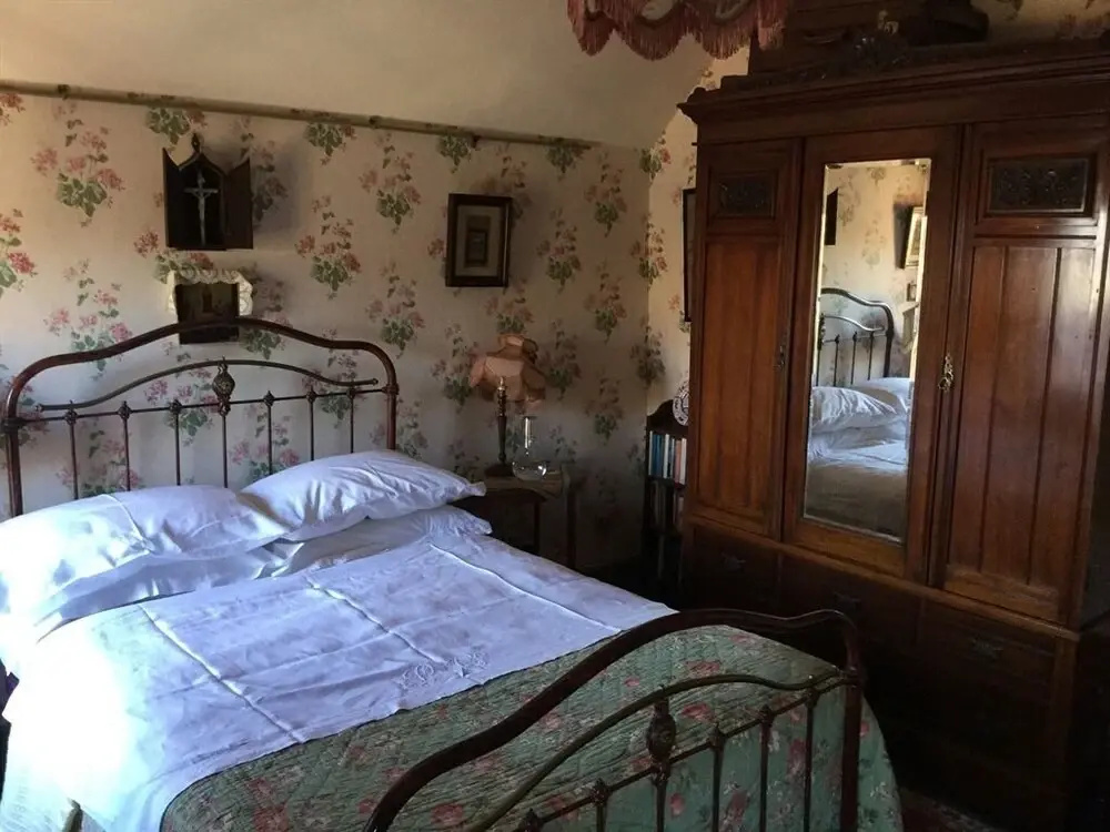St Benedict - Victorian Bed and Breakfast