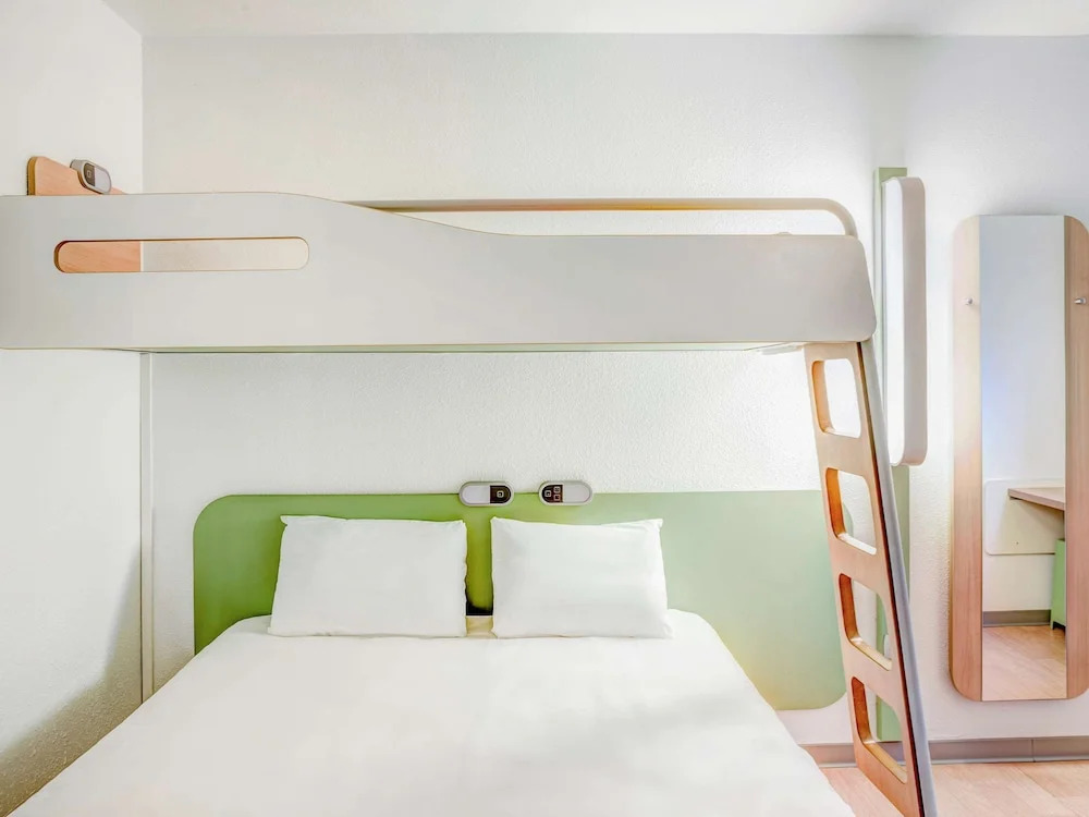 ibis Budget Caen Memorial