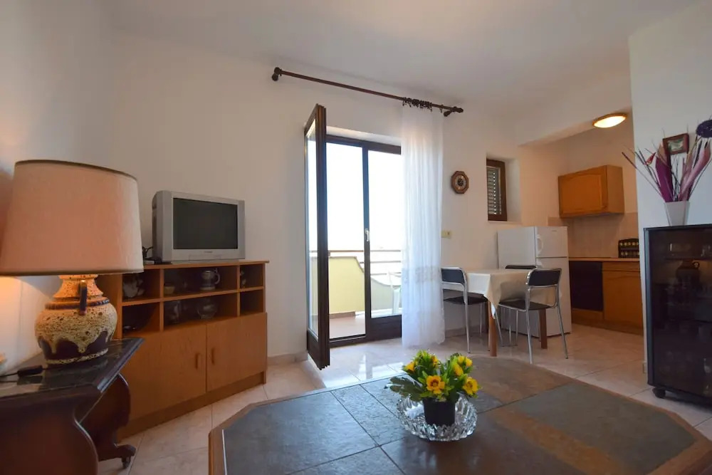 Apartments Petrica