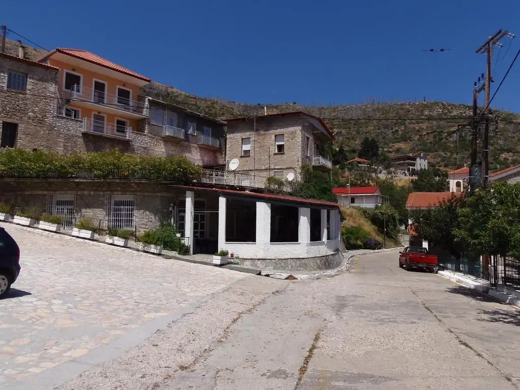 Fteres Hotel