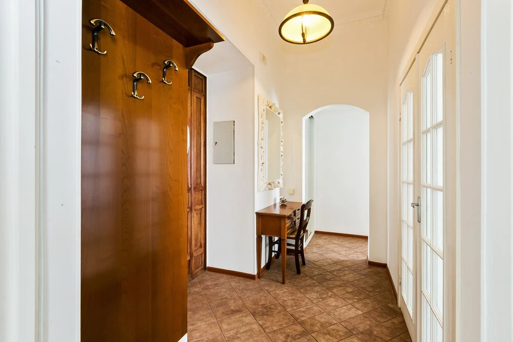 Moscow City Apartments near White House