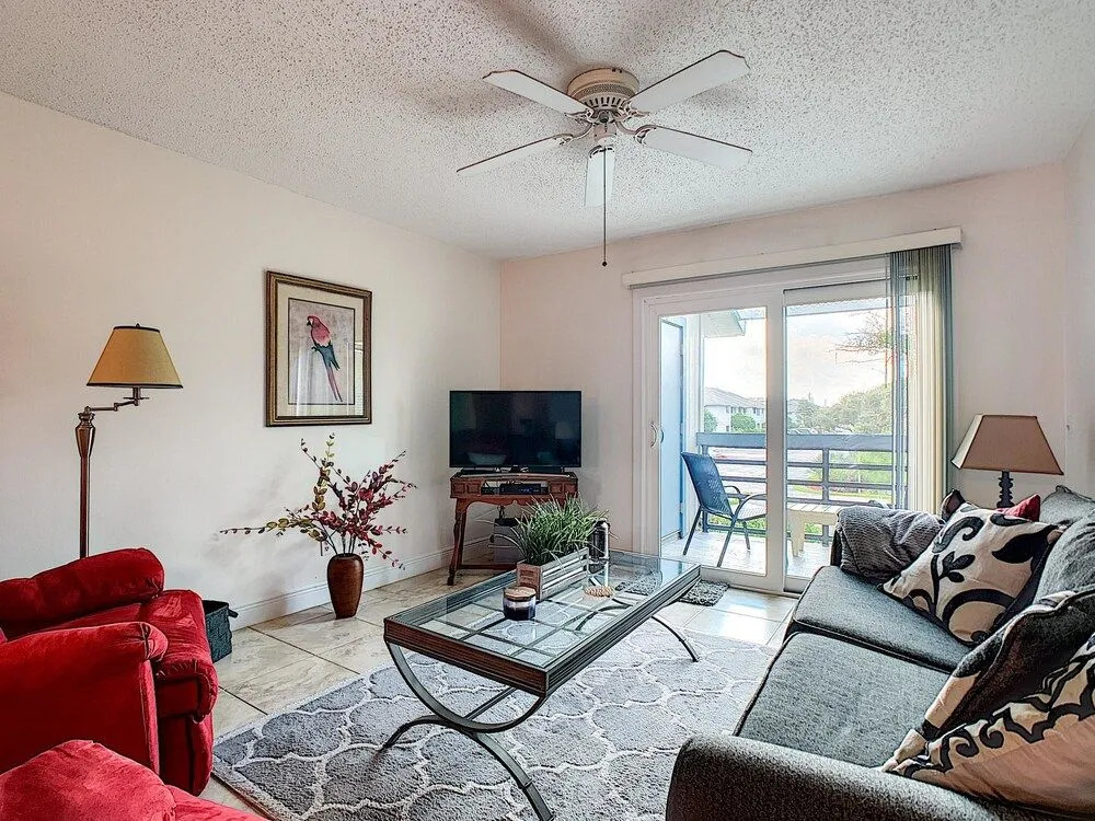 SC217 Sea Woods by RedAwning