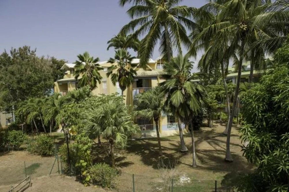 Apartment With one Bedroom in Le Gosier, With Wonderful sea View, Encl
