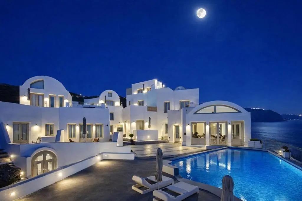 Hotiday Santorini Oia