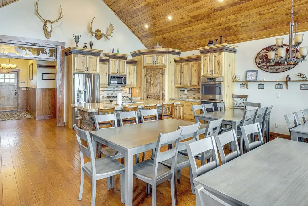 Exciting Garden City Gem w/ Home Theater & Hot Tub