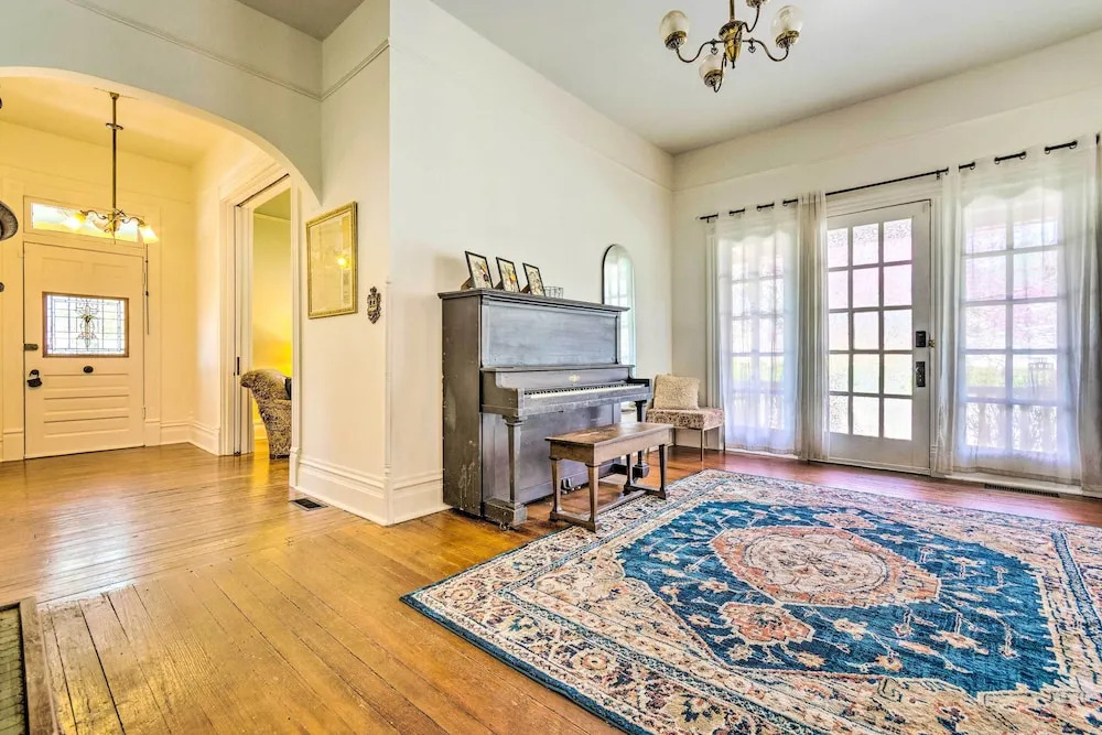 Historic Home Near Downtown Little Rock!
