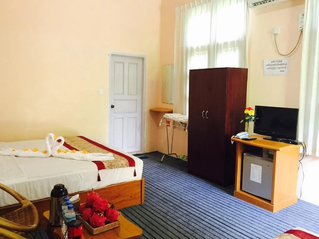Nay Min Thar Hotel