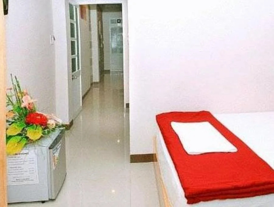 Dung Trinh Hotel