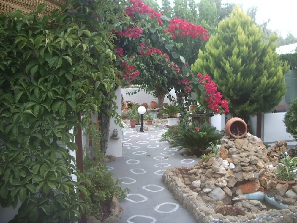 Skyros Koxilas Studios