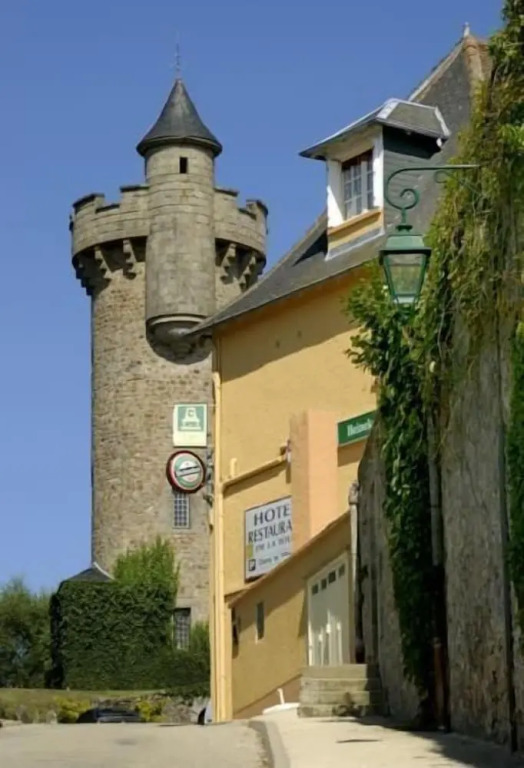 Logis Hôtel de la Tour