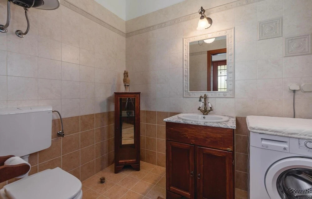 Stunning Home in Labin With Wifi and 2 Bedrooms