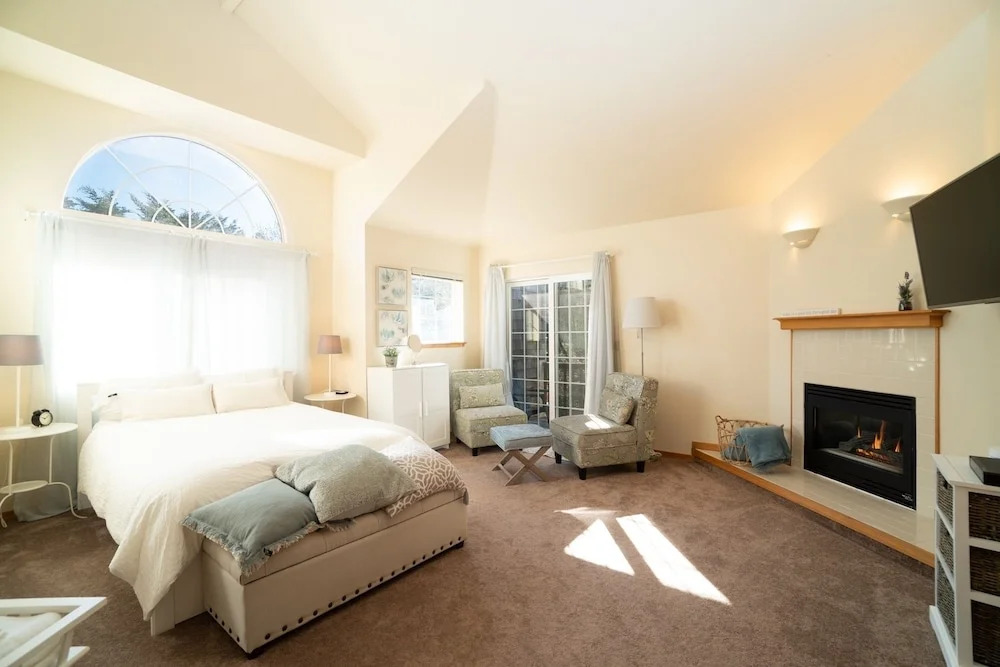 Tolovana 3 2 Br condo by RedAwning