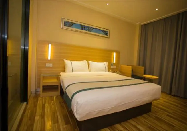 City Comfort Inn Wuhan Jiangxia Stadium
