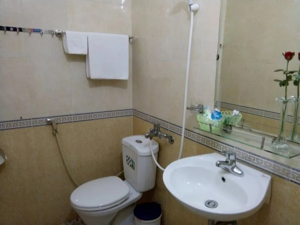 Family Transit Apartment
