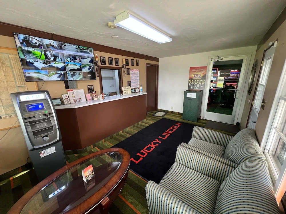 Budget Host Inn
