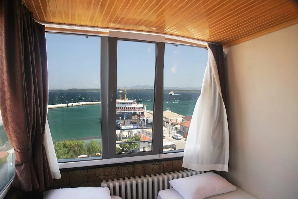 Boss Hotel
