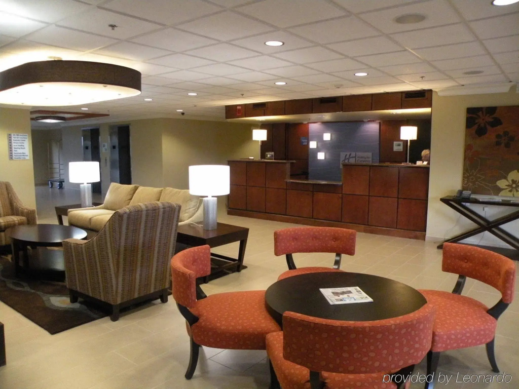 Holiday Inn Express Fort Lauderdale North - Executive Airport by IHG