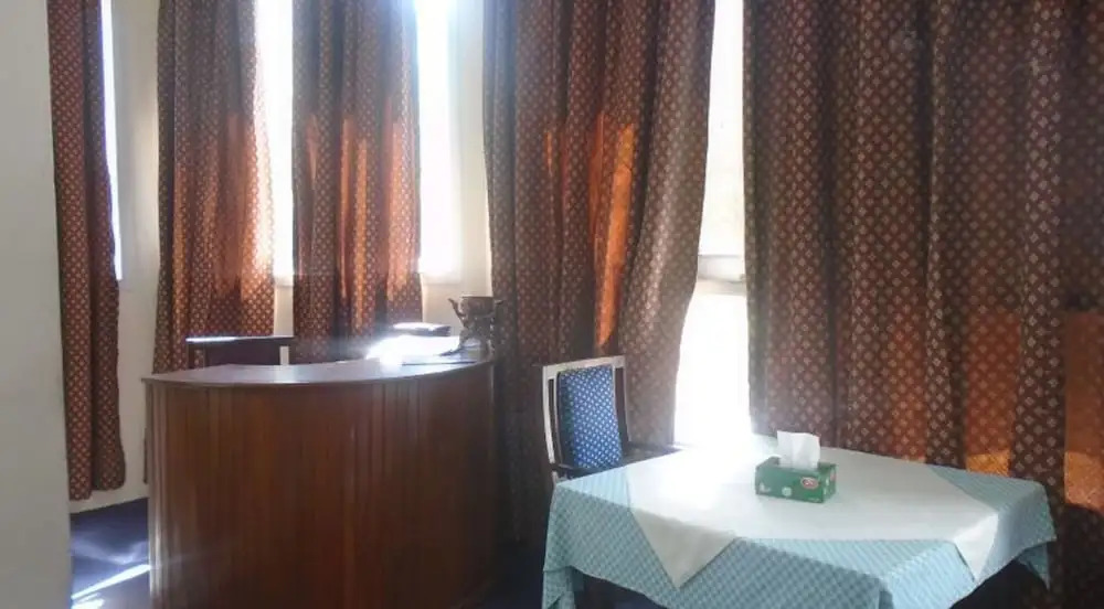 Hotel Riveria