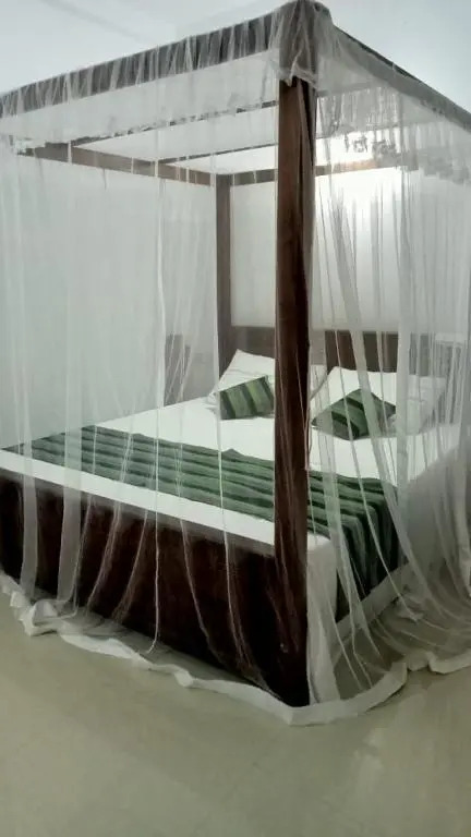 Tavinya Resort