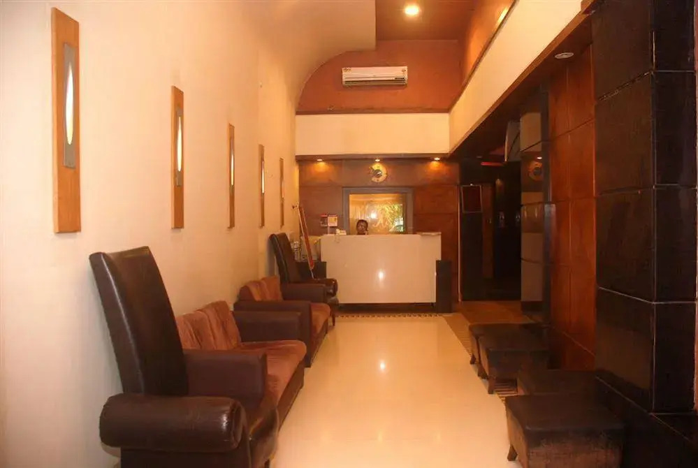 Hotel Bandra Residency