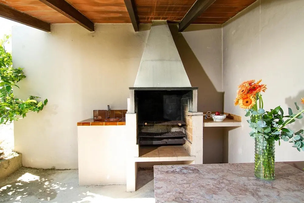 Villa - 4 Bedrooms with Pool and WiFi - 108746