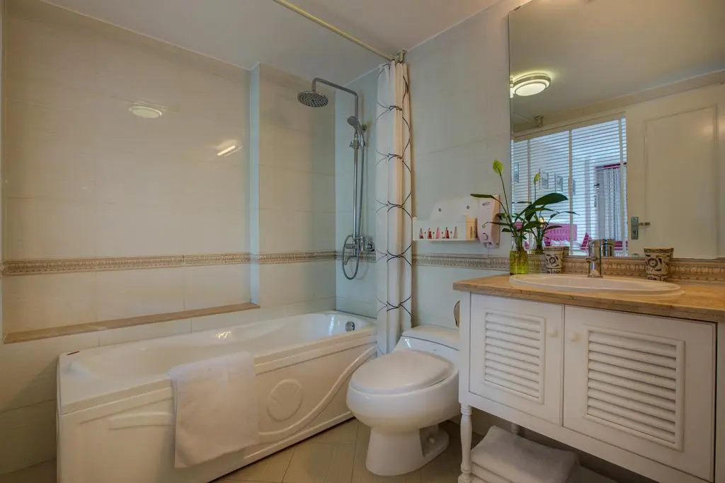 Calypso Grand Hotel