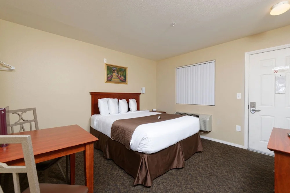 Legacy Suites Casa Grande