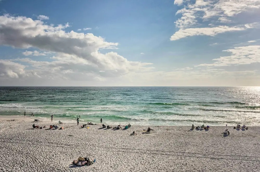 Beverly Bungalow; Easy Walk to Seagrove Beach