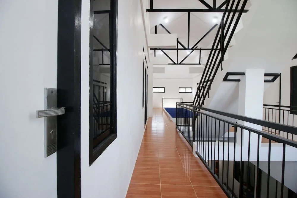 Kamar Keluarga Haji Peeng Syariah