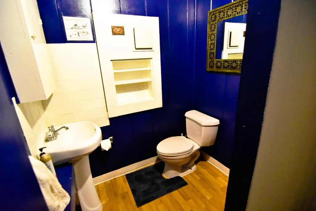 ITH Big Bear Lake Hostel & Lodge
