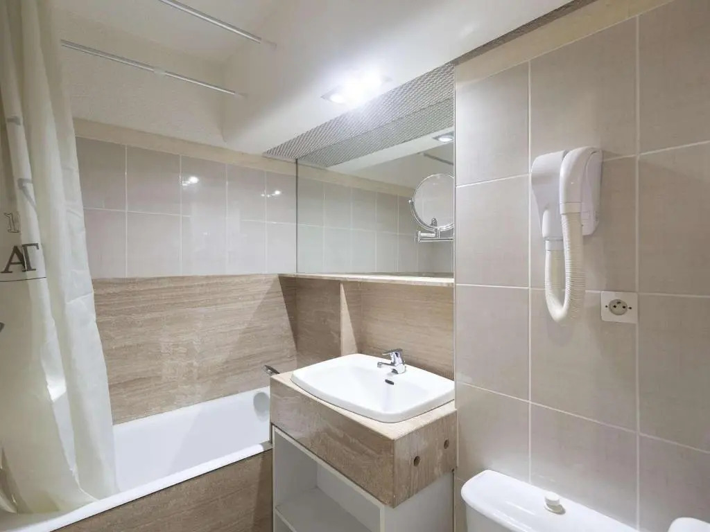 Studio Cauterets, 1 pièce, 4 personnes - FR-1-401-238