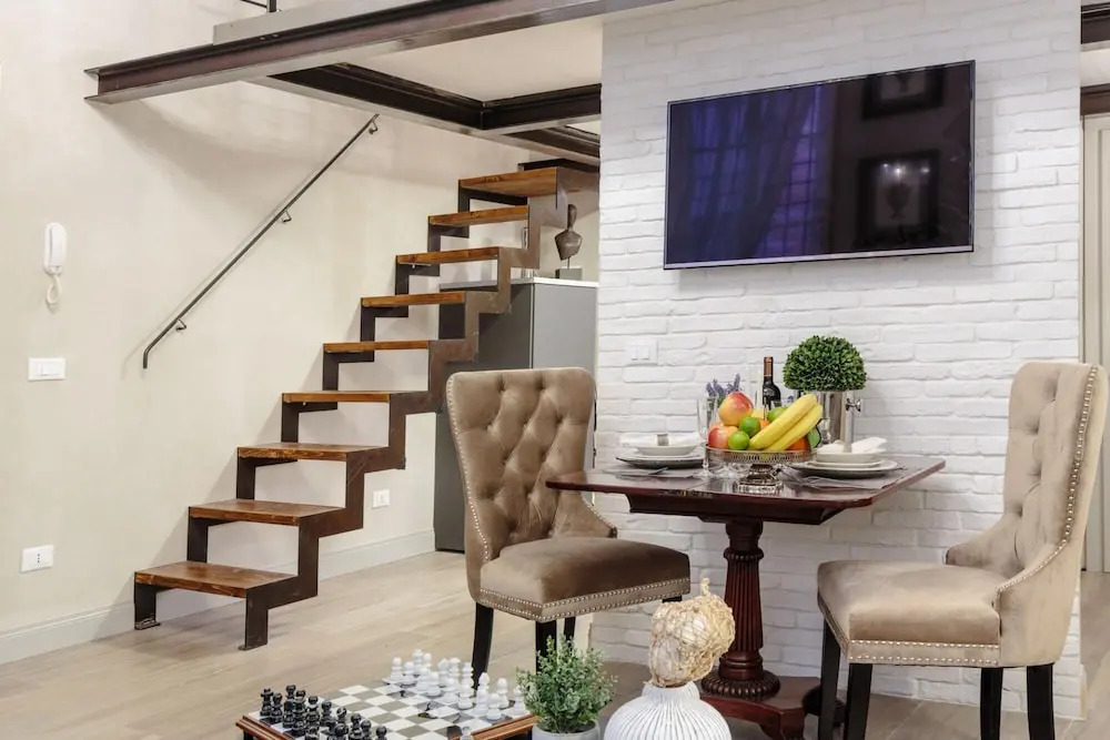 Paolo Guinigi Apartment Suite