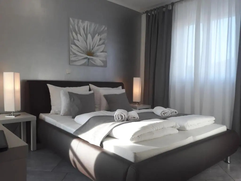 Garfild Guest house