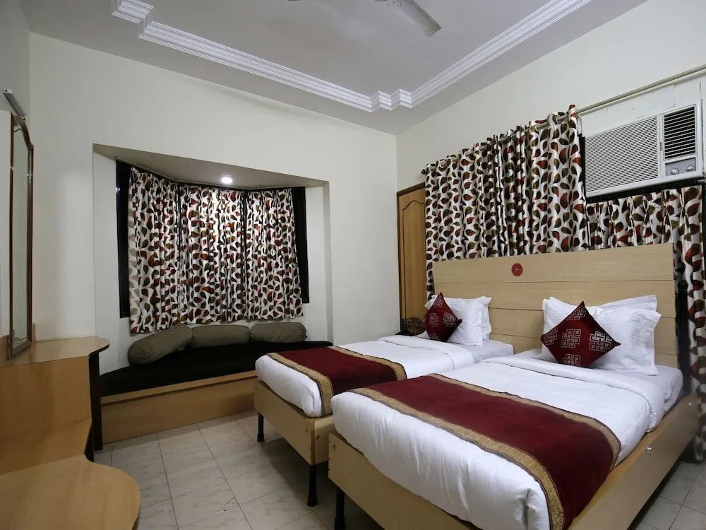 Hotel Arts Executive