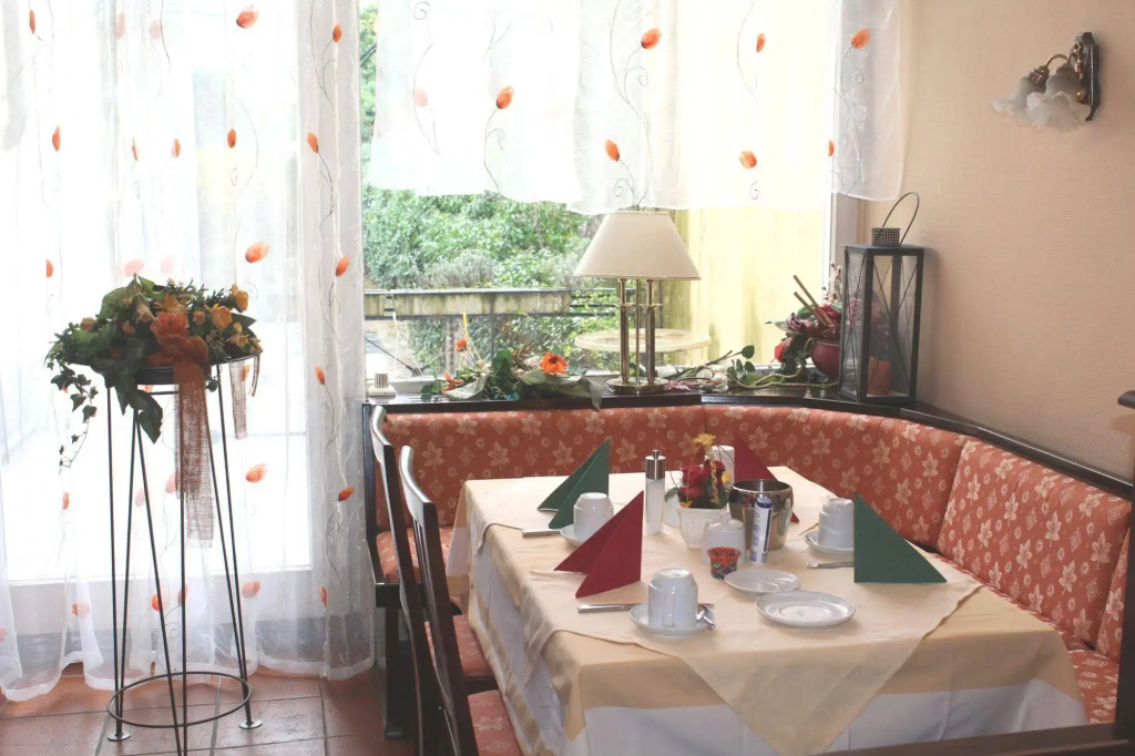 Hotel Am Roonplatz