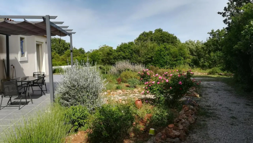 Entre Brousse Et Garrigue