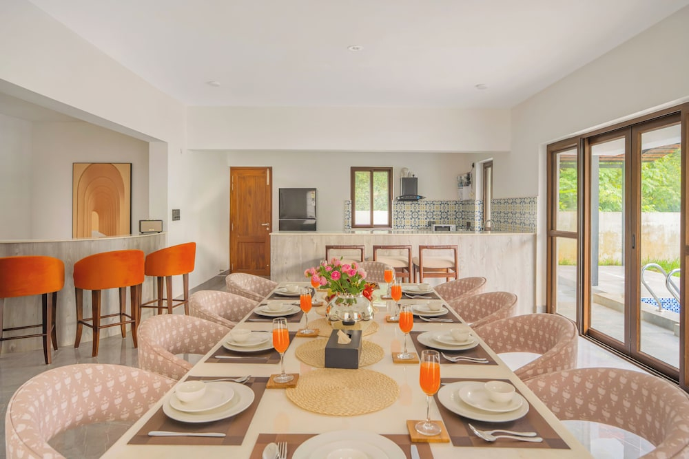 Elivaas Casa Verdea 4BHK Villa With Pool