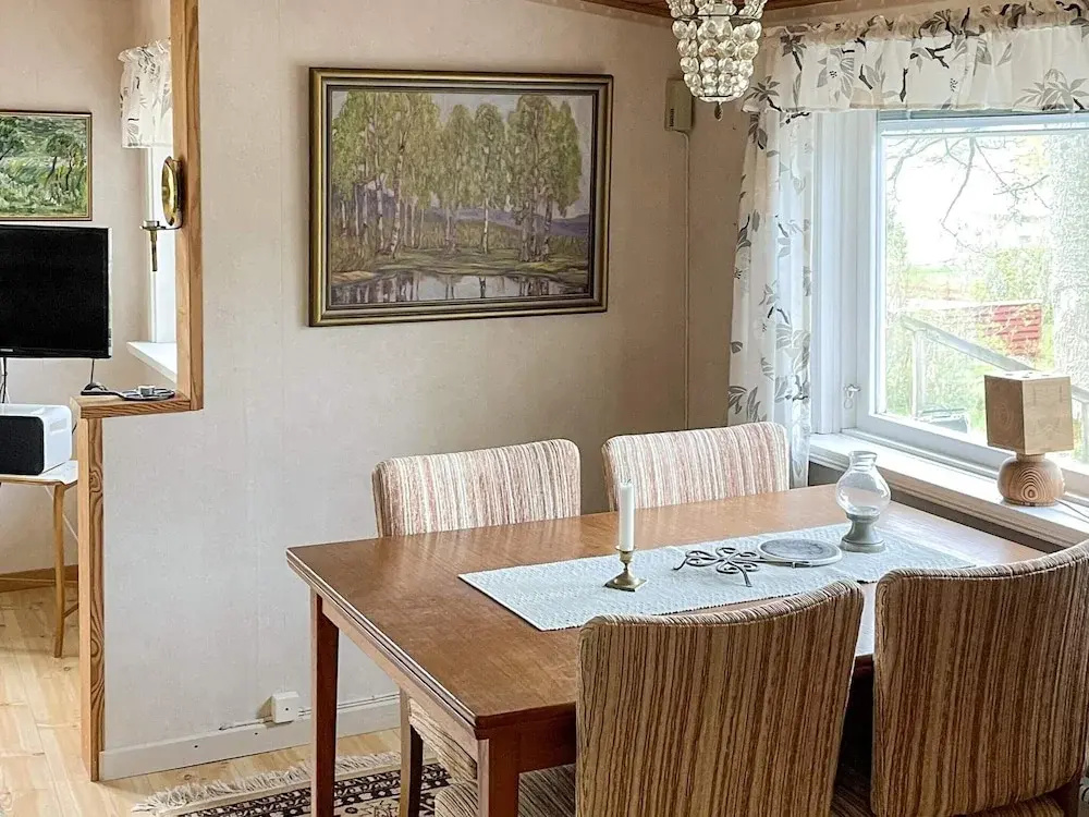 4 person holiday home in HAMMAR