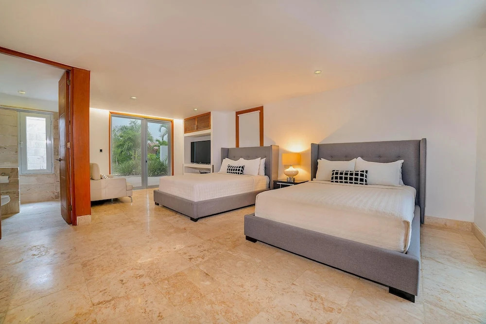 Srvittinivillas Agp36 / Spacius / Confortable Luxury Villa/ Family/ Team/ Cdc