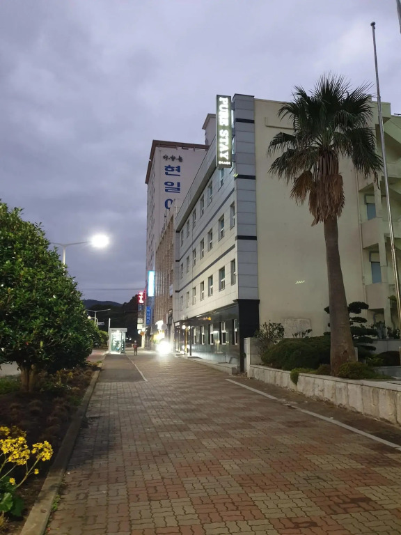 Hyundai Hotel