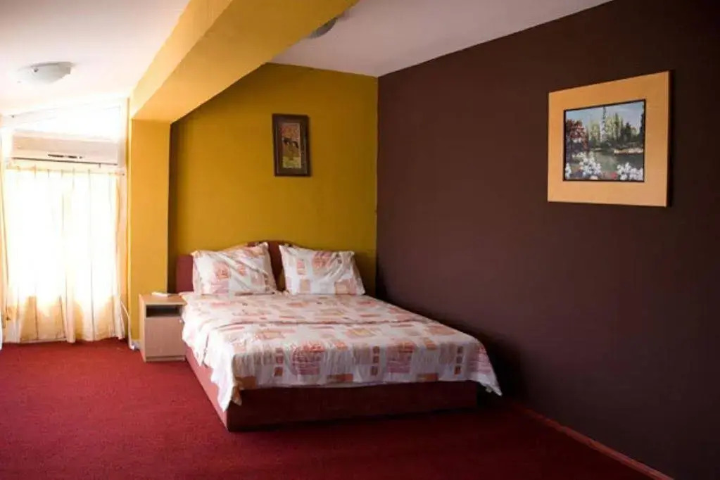 Hotel Uni Palas I