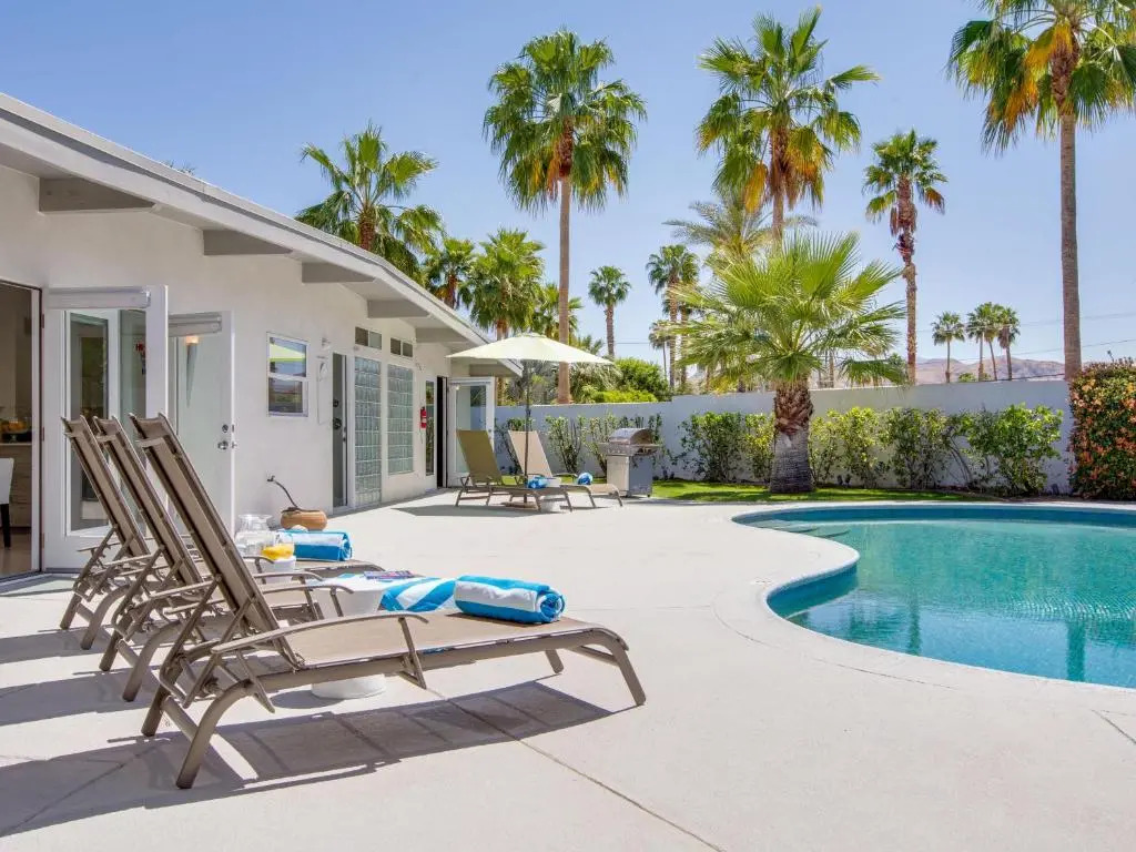 Mid Mod Sunsation by ACME House Company