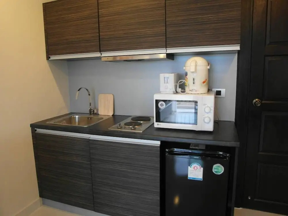 Park Lane Condo F4 R419