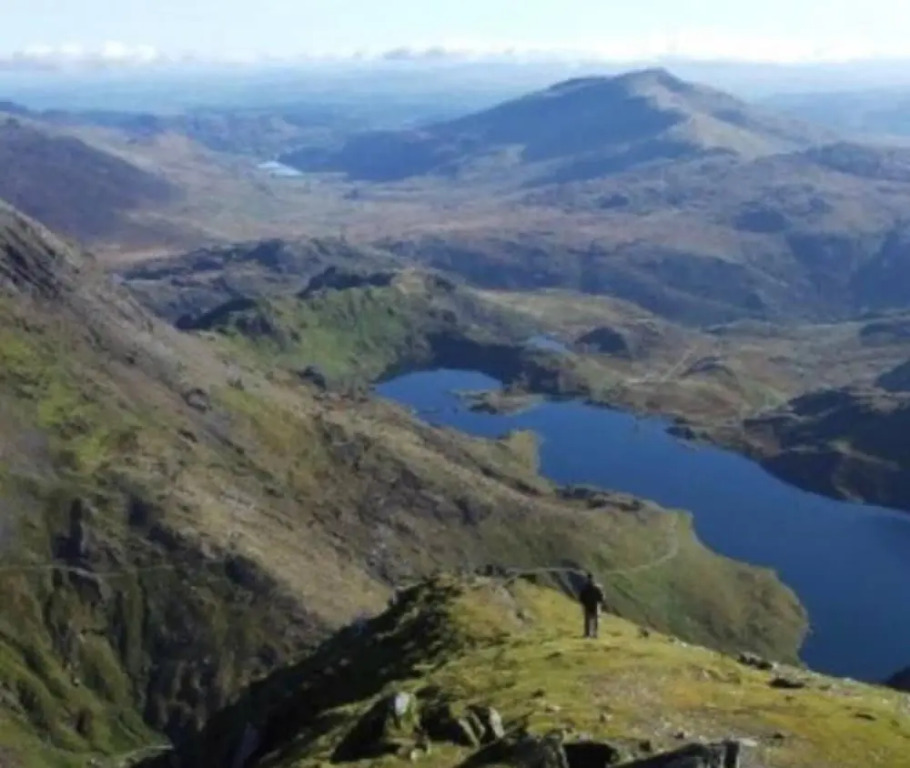 2Bed Cabin w Parking near Snowdonia National Park